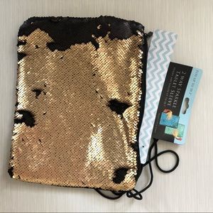 Nwt 2 way sparkle tablet sleeve gold/black